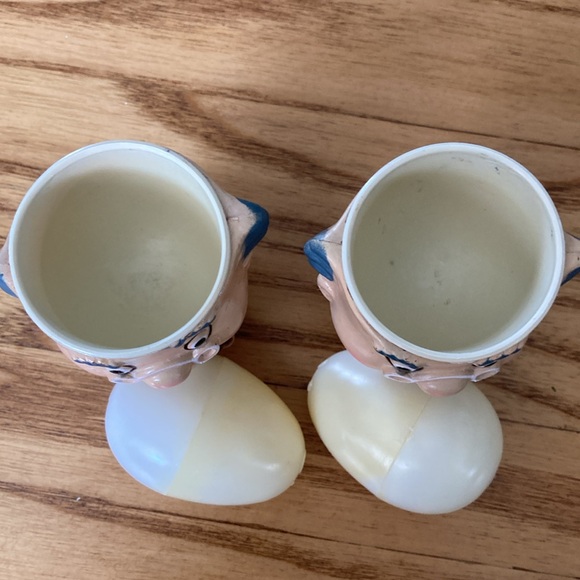 Vintage professor salt & pepper shakers/egg cups - Picture 6 of 6
